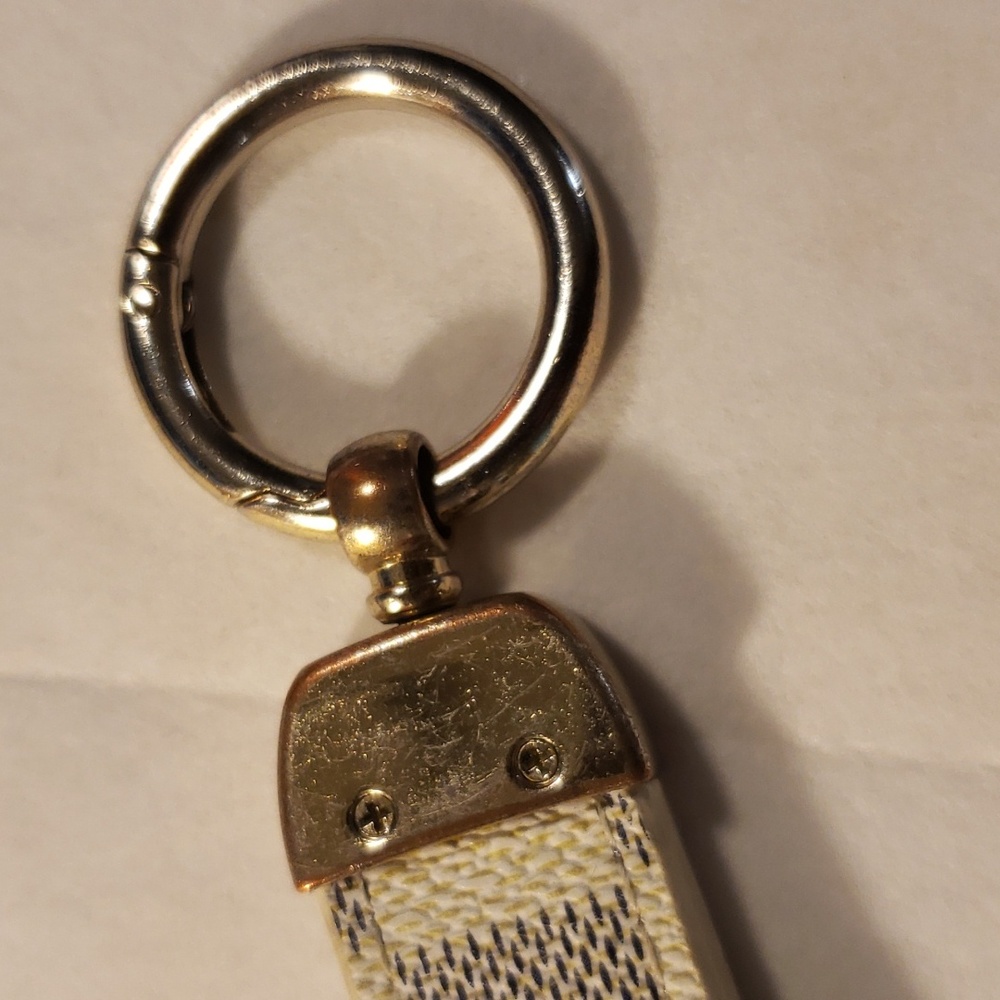 Key chain - Picture 2 of 5